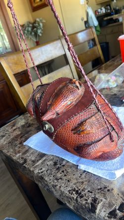 VINTAGE REAL ARMADILLO TAXIDERMY PURSE 1930’S-1940’S ERA ART BAG.