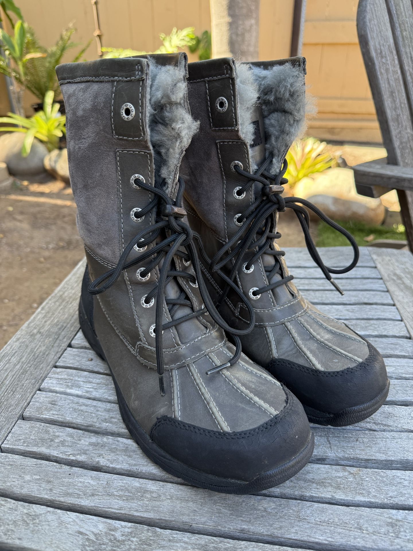 Ugg -4F Degrees Snow Boots Model "Butte 5521" Men's Size 8.5 Nice & Toasty