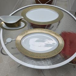 Serving Platters With Gravy Boat