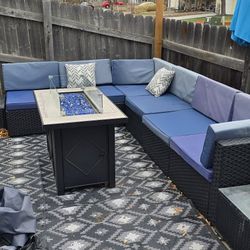 Patio Furniture & Firepit w Covers