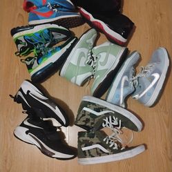 Shoe bundle nikes and dunks and vans $180
