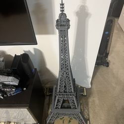 Lego Eiffel Tower