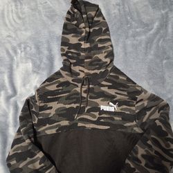 Camo Puma Hoodie Size Large