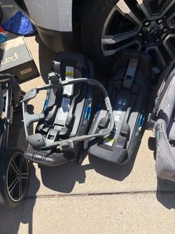 Nuna car seat, bases, and stroller