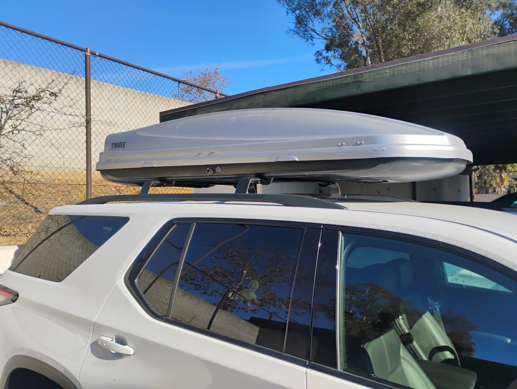 Thule Atlantis 2100 XT Cargo Carrier