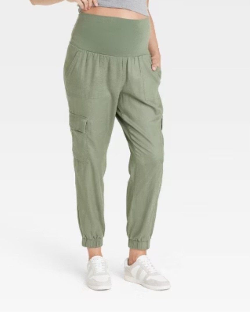 High-Rise Maternity Joggers By Ingrid & Isabel Size: XLARGE