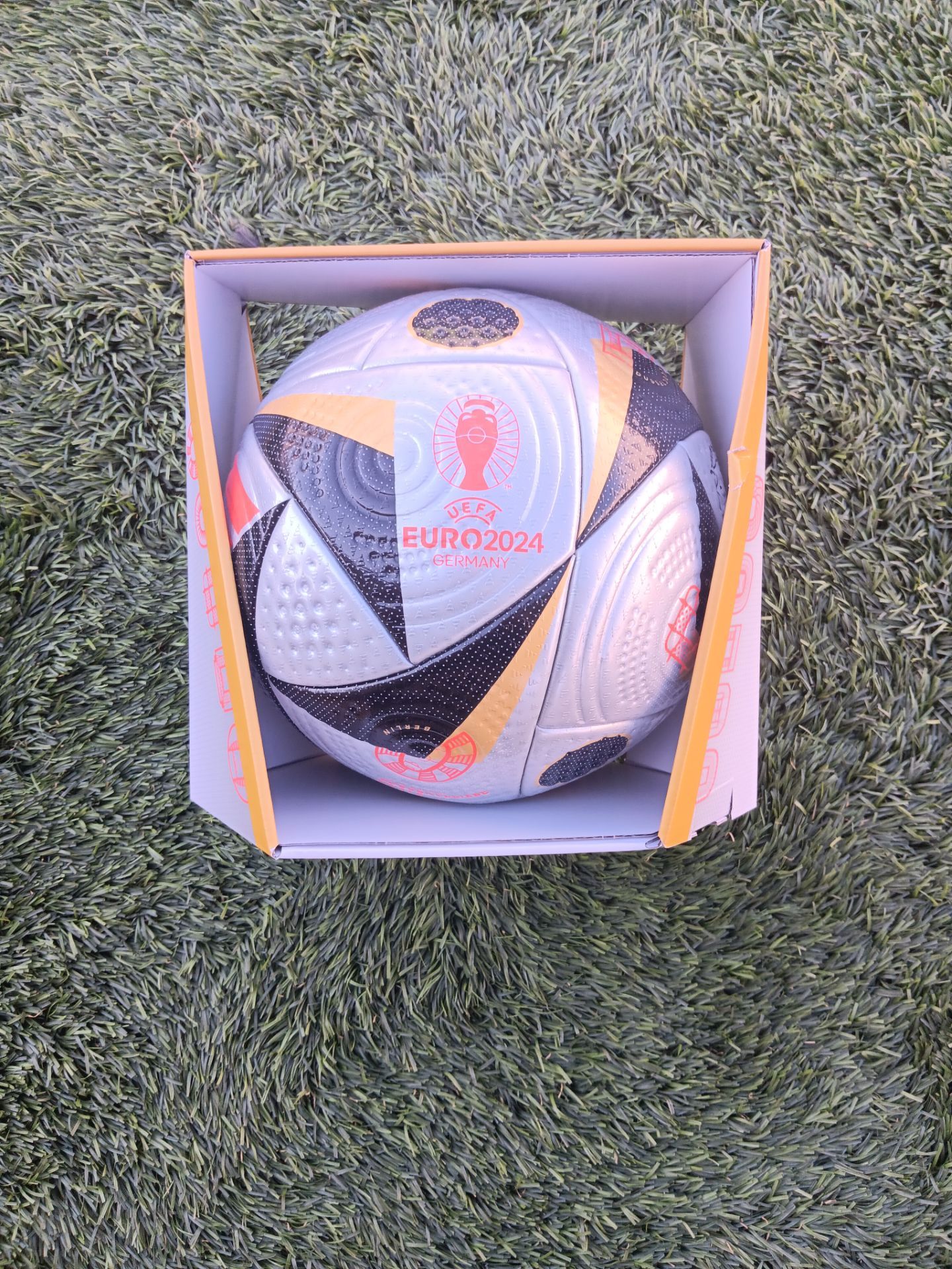 Adidas Euro 2024 Final Pro Match Ball Size 5 – Brand New