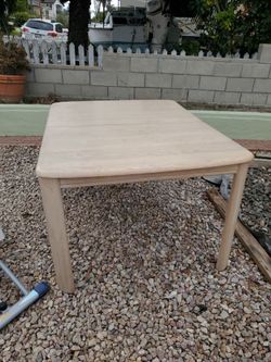 Dinning Table