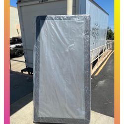 Twin size box spring