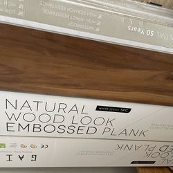 LVP American Walnut 634sqft $2.95/sqft