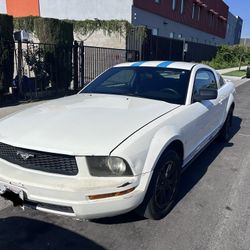 2008 Ford Mustang
