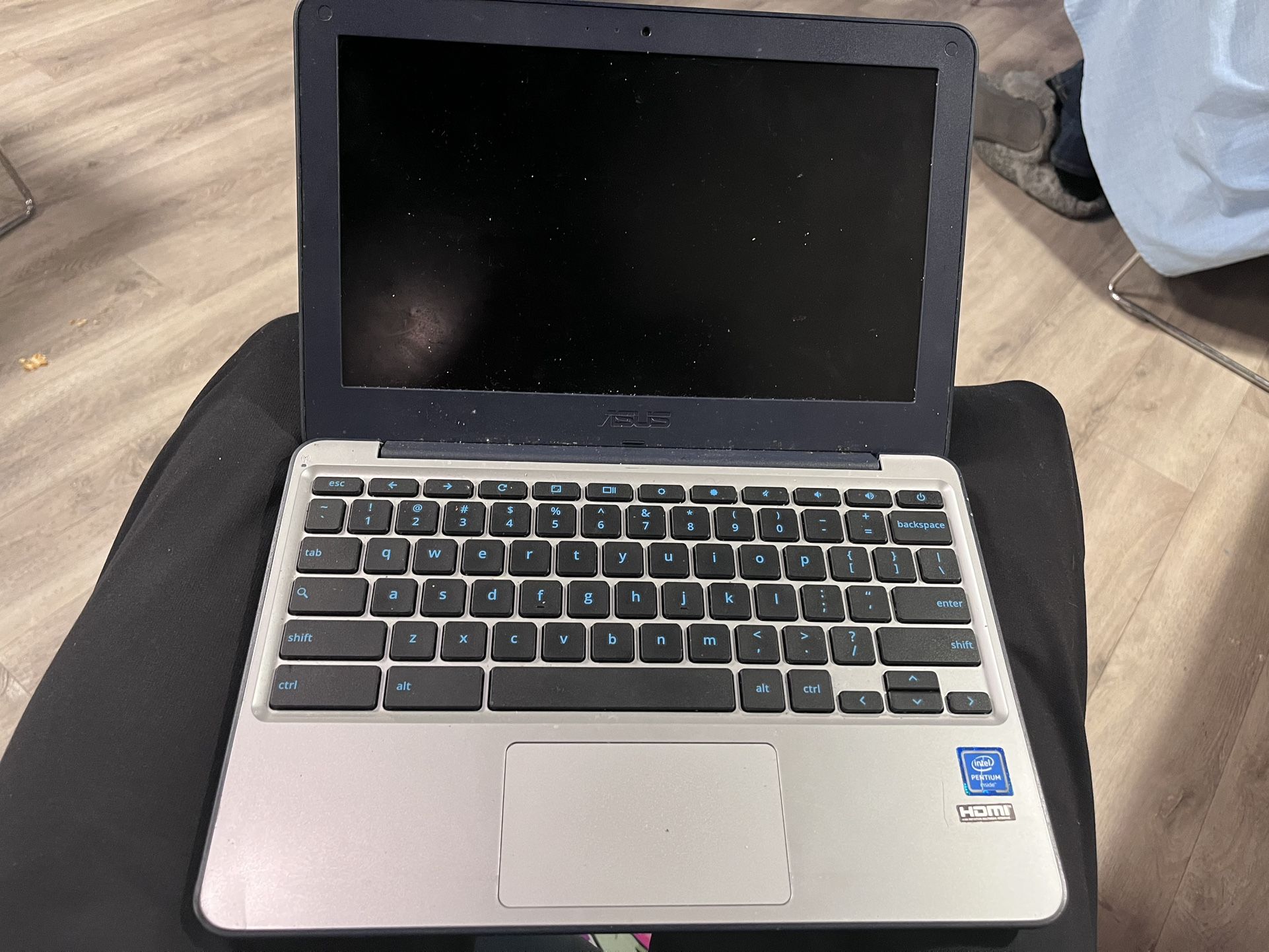 ASUS Chrome Laptop