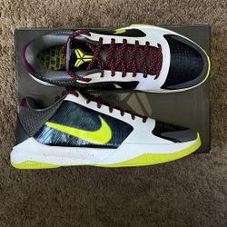 Kobe 5 Chaos Size 12 