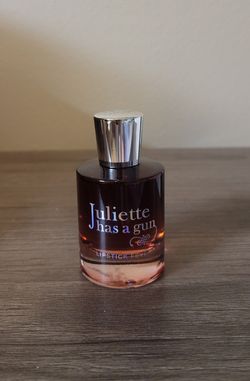 Juliette Has a Gun Lipstick Fever Perfume