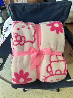 soft hello kitty queen/full size blanket pink and white  rare