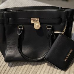 Black Leather MK Purse W/ Wallet 