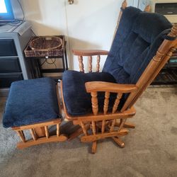 2 Set Of Rocking Chairs