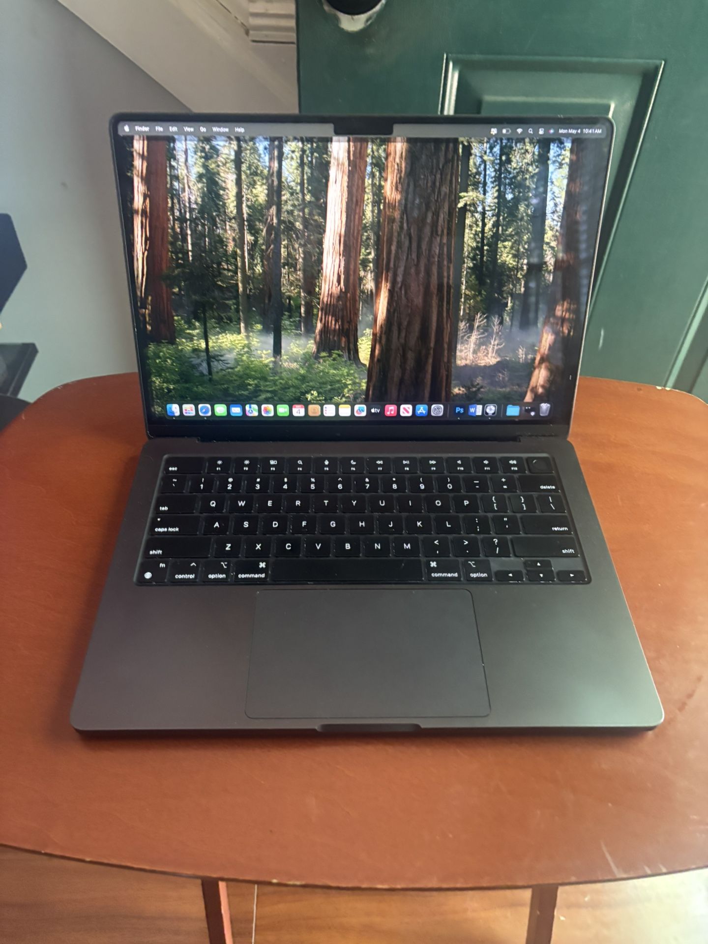 2023 MACBOOK PRO 14 INCH, 18GB M3, PRO w 14 CORE 512GB SSD 160 Count Music & Video Editing Software