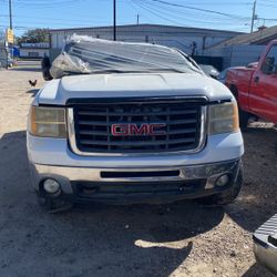 2008 GMC SIERRA 2500 parts parts