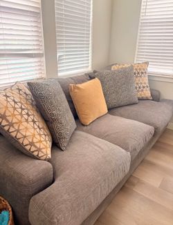 designer couch for sale !