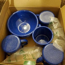 Coleman 12 piece enamel dinnerware cheap set