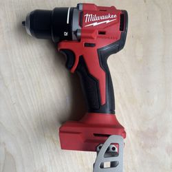 Milwaukee brushless drill