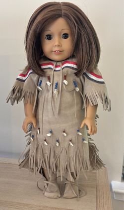Authentic 18" American Girl Dolls  Beautiful Kaya 2002( Nez Perce Tribe) and sweet McKenna Brooks 2012 Girl of the Year (bonus ears pierced and earrin