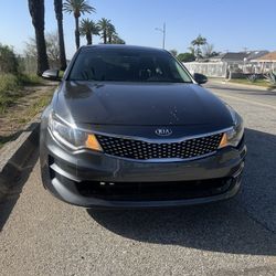 Salvage 2017 Kia Optima