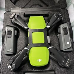 DJI SPARK DRONE BUNDLE MINT CONDITION READY TO FLY