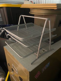 Silver paper tray