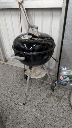 Weber original 18-in Grill located in the city of Orange