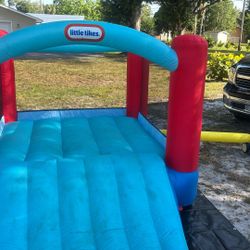 Little Tikes Pack N Roll