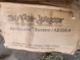 Never opened 10 feet trampoline with enclosure super jumper airbound ab300-4
