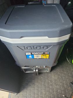 Igloo cooler