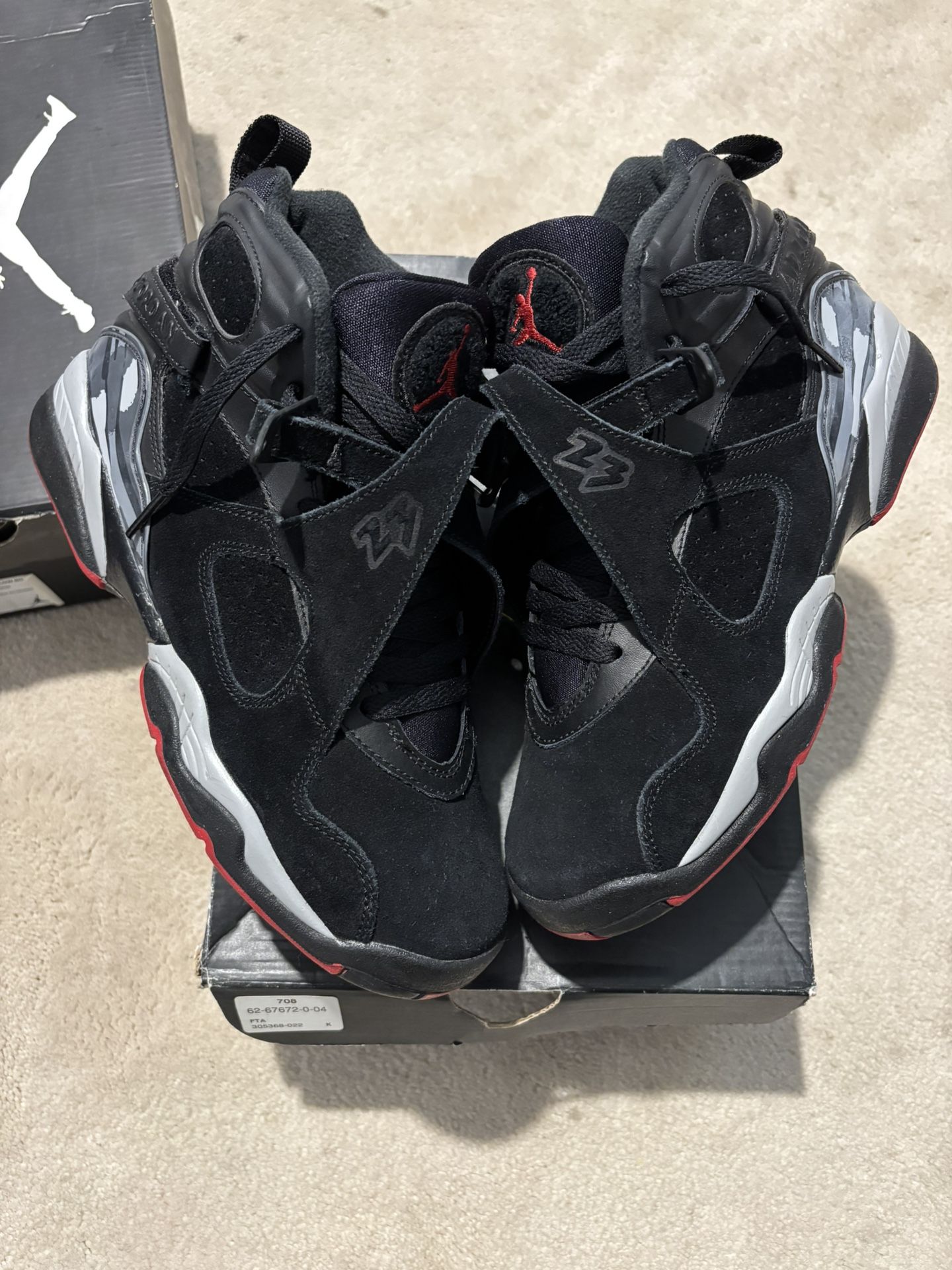 Jordan bread 8s size 6.5y