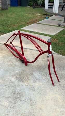 Vintage Schwinn, 26” Beach Cruiser, Nice Cherry Red $200 Powder Coat for Extra Durability, Classic Cruiser, Chicago, Located in La Habra