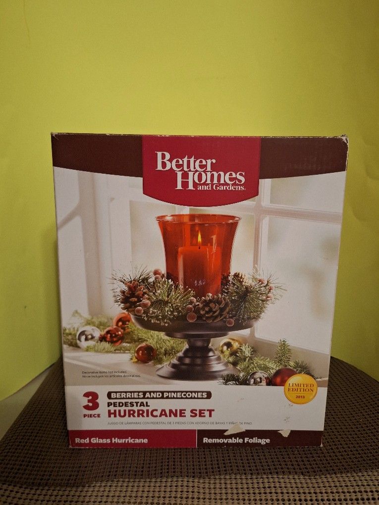 Christmas Holiday Candle Pedestal Hurricane  set of 3 Piece By Better Homes & Gardens (New)-$15.00