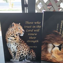 Set of three animal print wall picture hangings