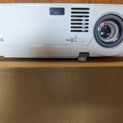 NEC NP400 LCD Projector