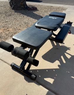 Adjustable bench