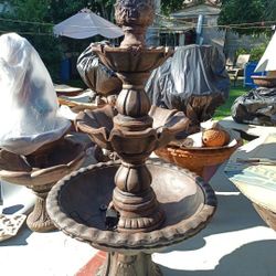 5ft Pineapple Water Fountain 