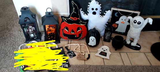 Halloween Decor Bundle