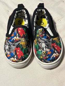 DC Justice League Toddler Slip-On Sneakers Size 5