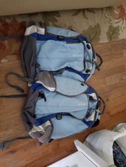 2 jansport backpacks