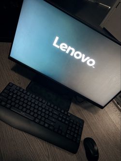 Lenovo IdeaCentre AlO 3i 24 all-in-one