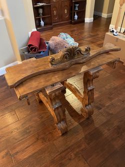 Luxury dining table w 4 chairs 2 armchair