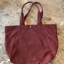 Lululemon Tote