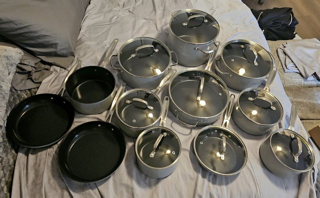 Brand New Nuwave 12pc Ceramic, Induction-Ready Cookwear Set