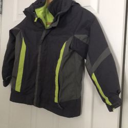 LLBean jacket for boy size M(5-6) Good condition 
