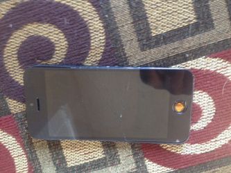 iPhone 5 needs screen replacement